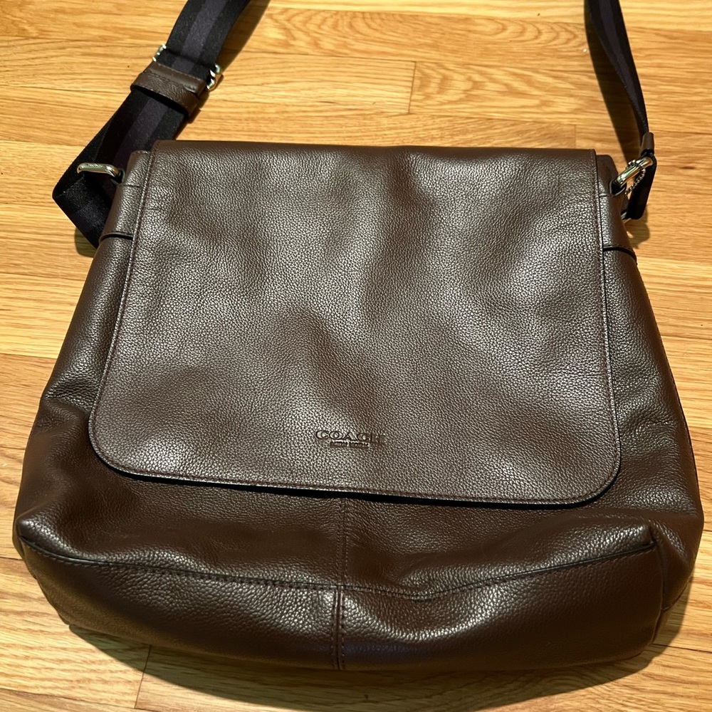 Coach Messenger bag